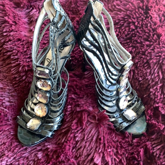 🎉HP🎉Sam Edelman “Hampton” Croc-Embossed Jewel Embellished Gladiator Heels - Picture 3 of 9